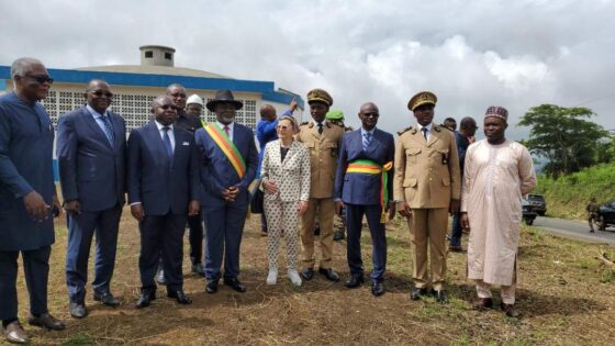 Minister Inaugurates the Tiko/Mutengne Water Project