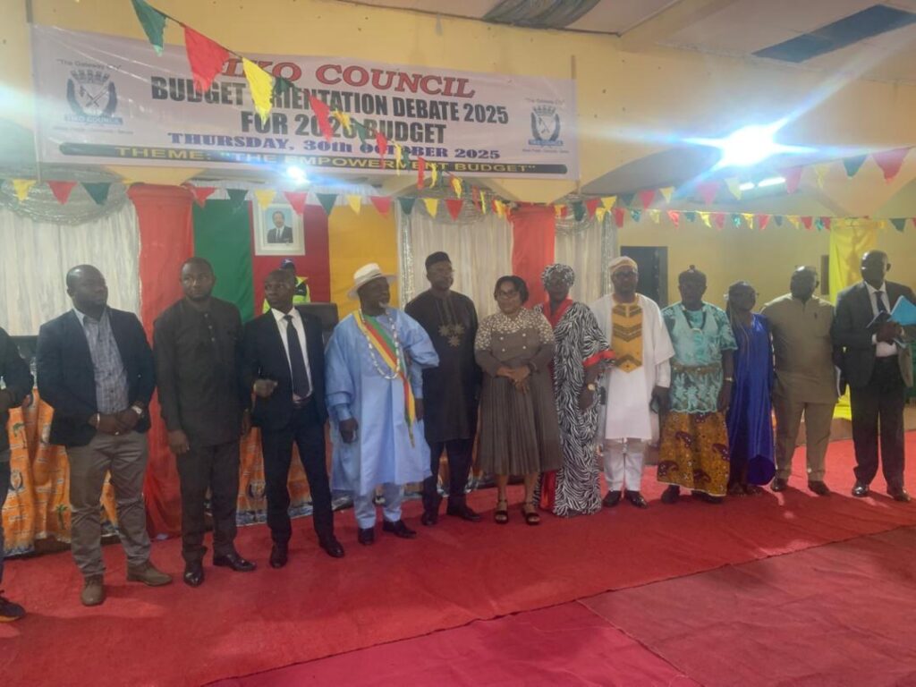 family photo during Budget orientation